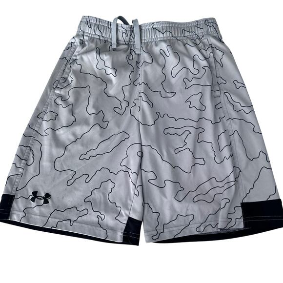 Under Armour camo Shorts - Picture 1 of 4